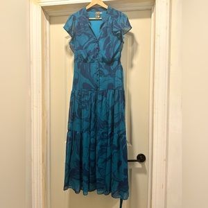 Taylor! Maxi dress, blue with flower print